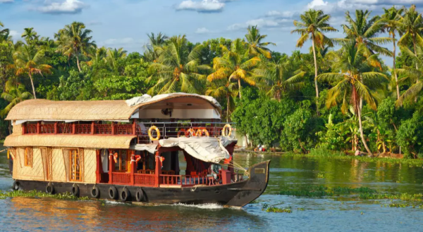 Alluring Kerala - Gods own country